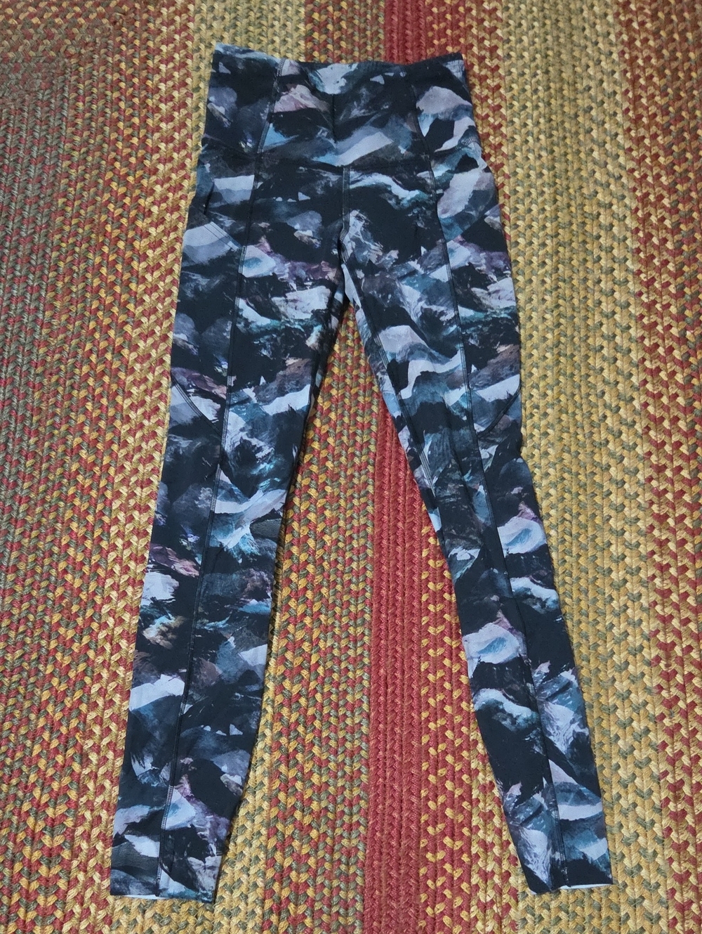 Lululemon Abstract Print High-Waist Leggings - Black & Blue Tones